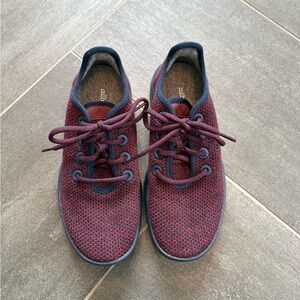Allbirds Tree Runner Maroon and Dark Blue Knit Sneakers size 7